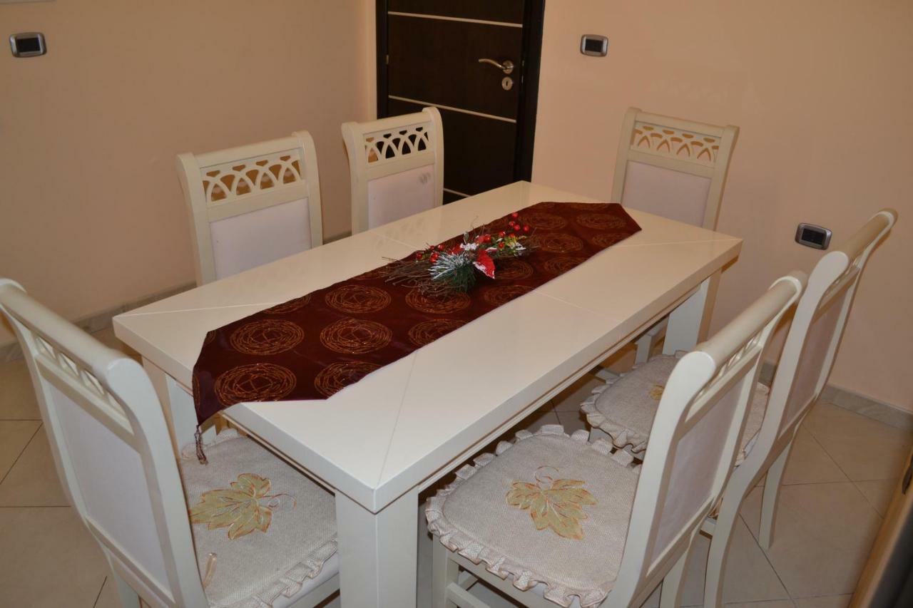 Penthouse 4 Bedrooms Apartment Вльора Екстер'єр фото