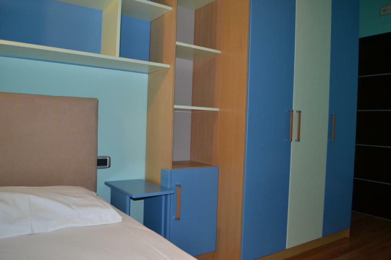 Penthouse 4 Bedrooms Apartment Вльора Екстер'єр фото